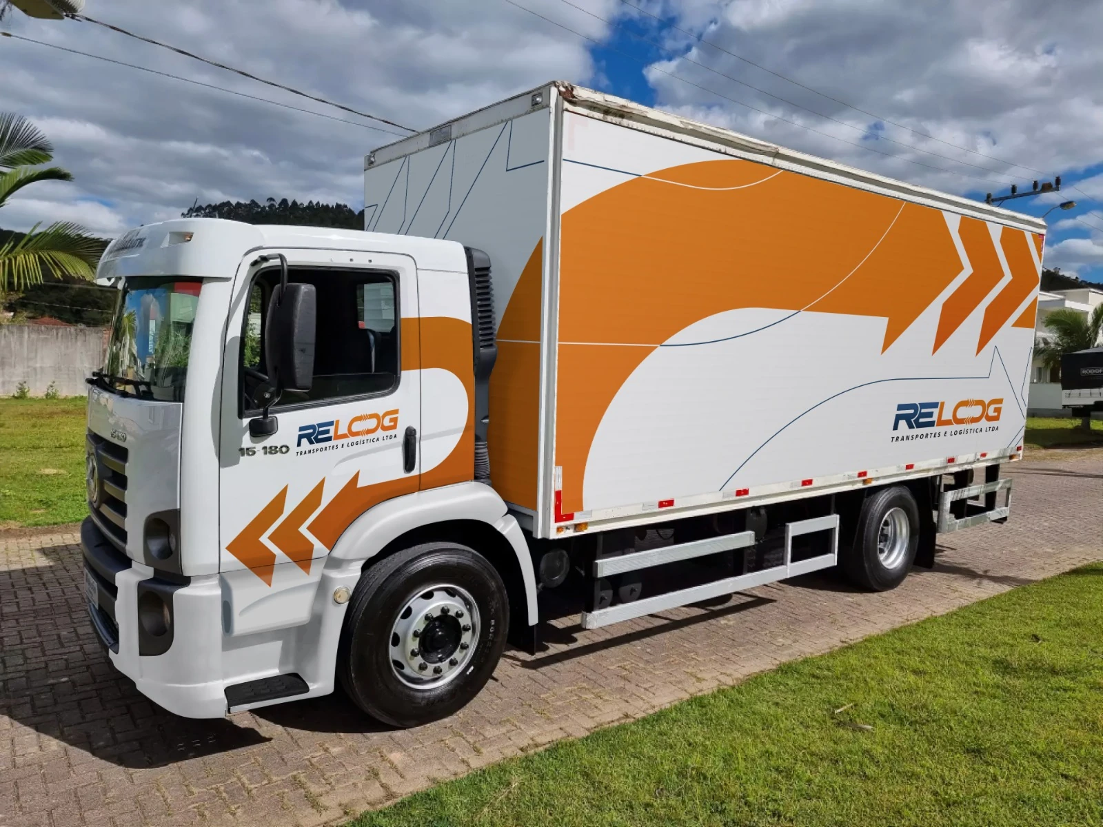 Relog Transportes e Logística